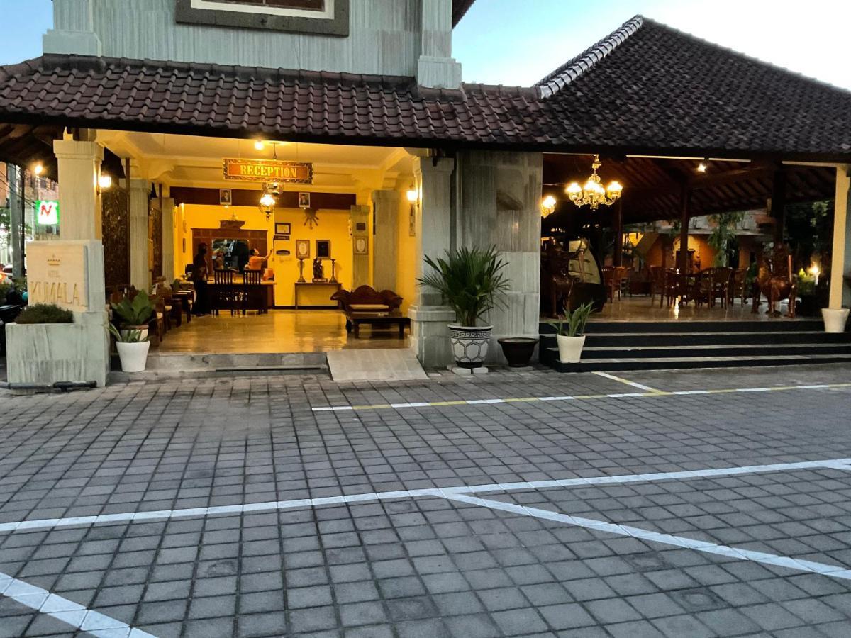 Hotel Grand Kumala Legian Exterior foto