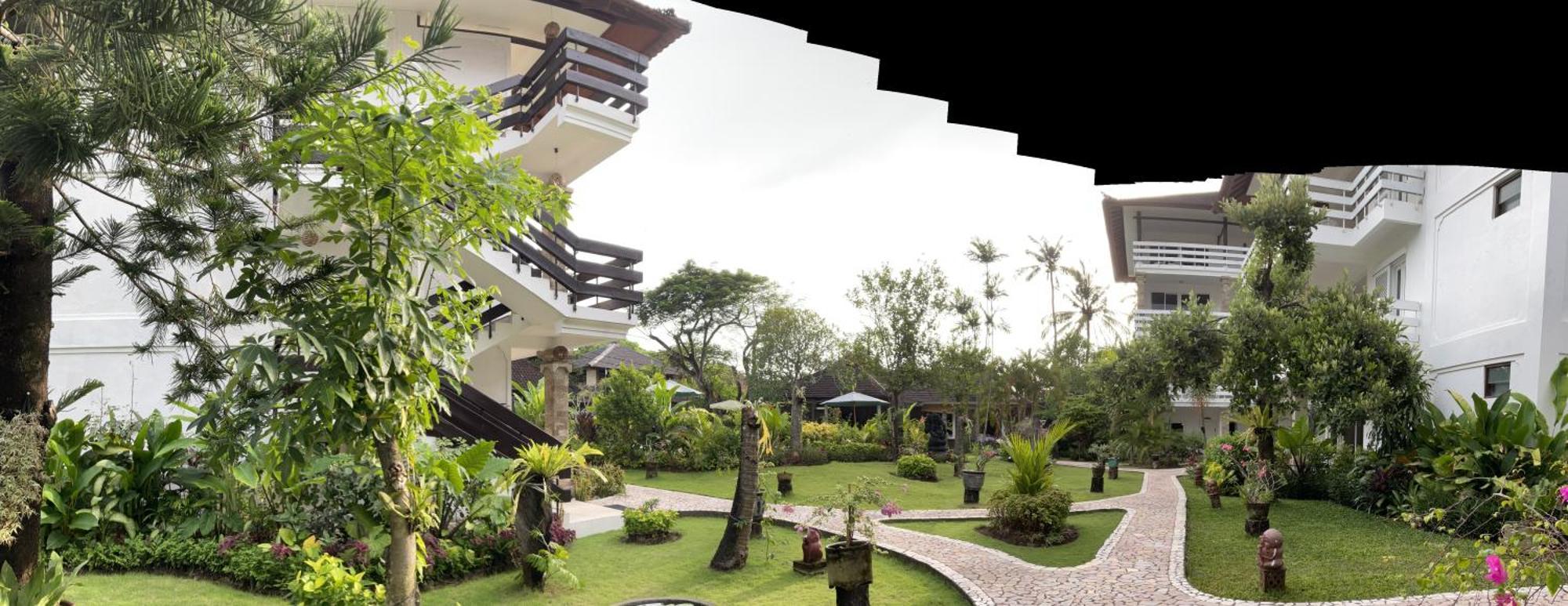 Hotel Grand Kumala Legian Exterior foto